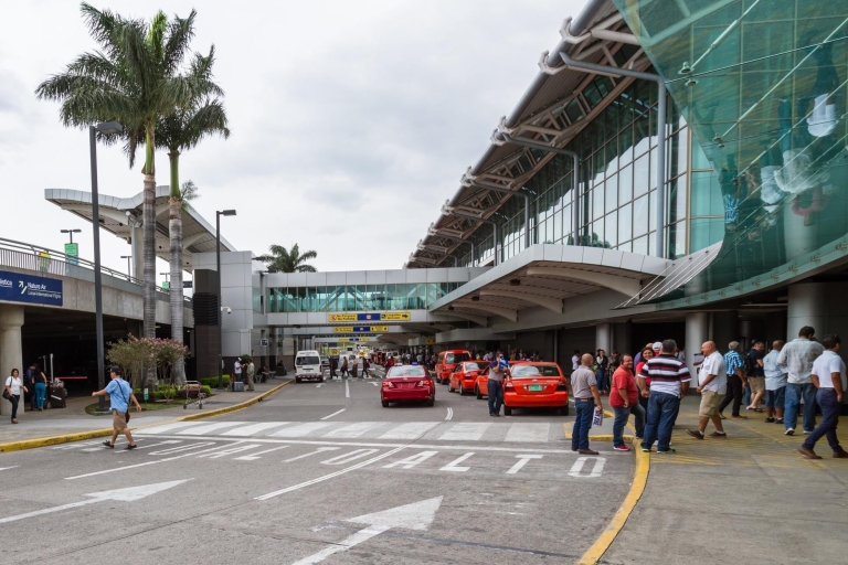 (SJO) Aéroport international Juan Santamaria : Taxi privé(SJO) Aéroport International Juan Santamaria:Transfert de l'aéroport