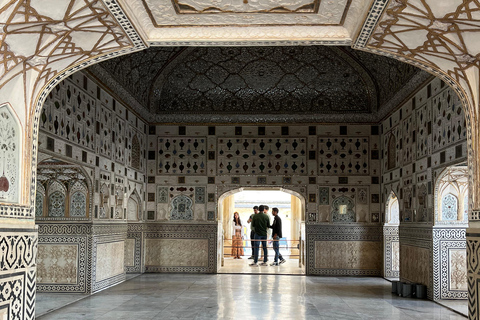 Jaipur: Stadtpass mit privatem Auto und Guide