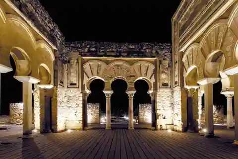 Medina Azahara Guided Tour at Night