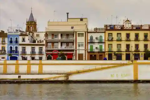 Visite à pied des légendes de Triana en espagnol