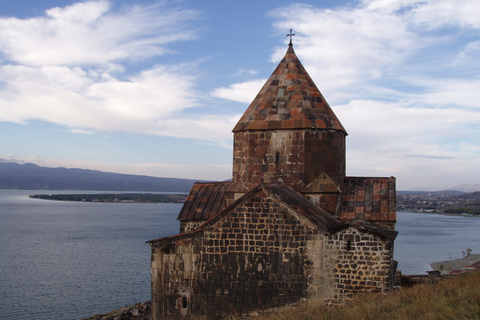 Sevan : Excursion d'une demi-journée au lac Sevan depuis Erevan