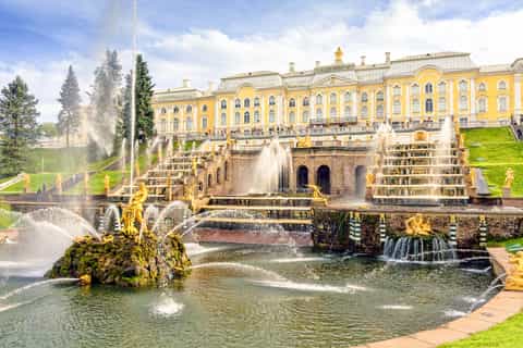 Peterhof Palace and Gardens Half-Day Tour