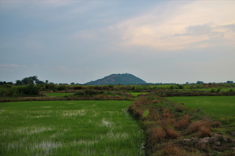 Siem Reap: ciclo di campagna e tour della vita del villaggio localeSiem Reap: tour privato in bicicletta e nella vita del villaggio locale