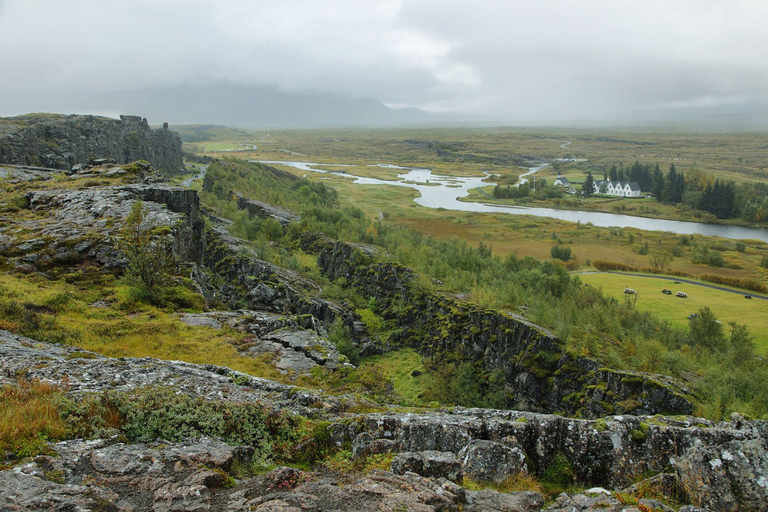 Golden Circle and Secret Lagoon Small Group Tour