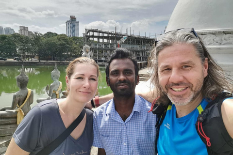 Negombo to Bentota Drop with Colombo City Tour Experience