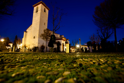 Granada: Tour serale a piedi dell&#039;Albaicin e del SacromonteTour in inglese