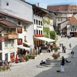 Da Ginevra: Tour privato della fabbrica di formaggio e cioccolato di Gruyères