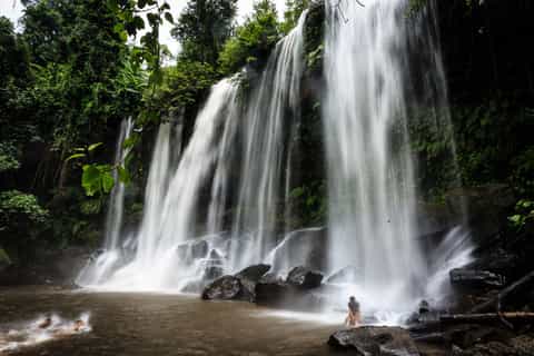 fullday kulen waterfall and 1000 lingas tour