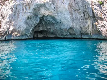 Ab Neapel: Tagestour nach Capri und zur Blauen Grotte