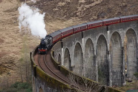 Glasgow: tour di 2 giorni di Eilean Donan, Loch Ness e Glenfinnan