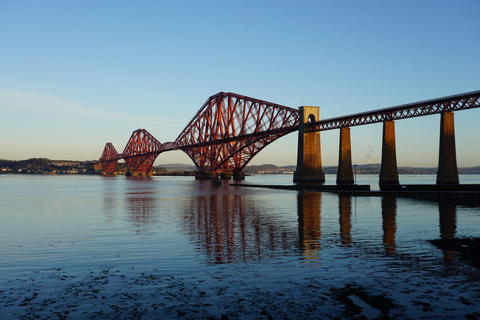 Desde Glasgow: 2 días Eilean Donan, Loch Ness y GlenfinnanExcursión con alojamiento en habitación individual