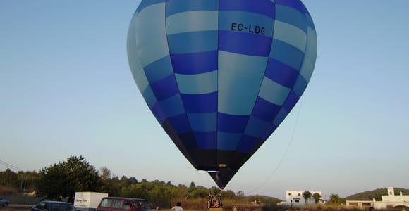 Ibiza: Hot Air Balloon Ride over Ibiza at Sunrise