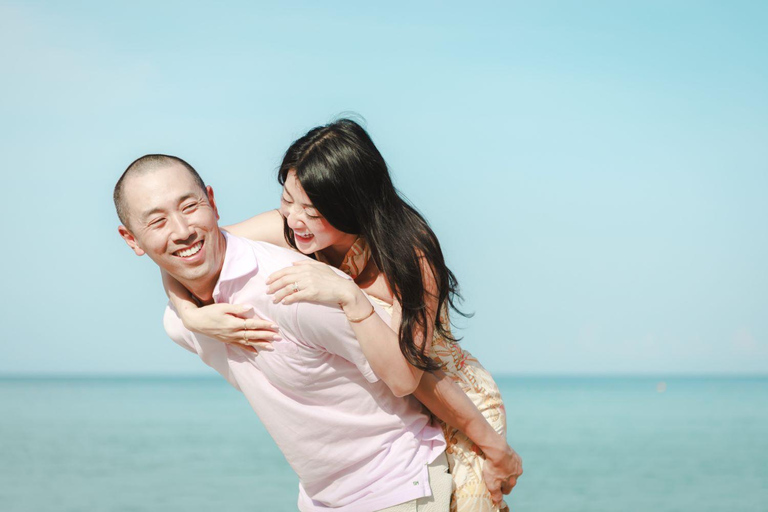 Phuket: couple photoshoot at Surin BeachPhotoshoot at the Beach (50 Professionally Edited Photos)