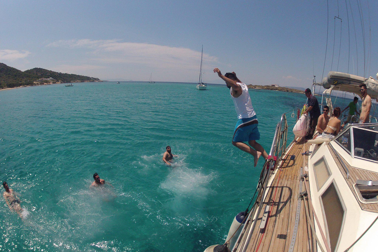 Athens: Full-Day Private Sailing Trip with Meal & Drinks Daily sailing cruise from Athens with food and drinks