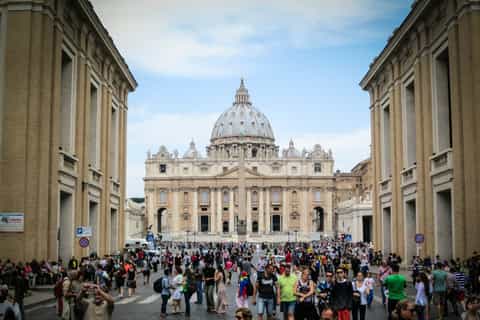 Rome: Vatican Museums and Colosseum Skip-the-Line Tour