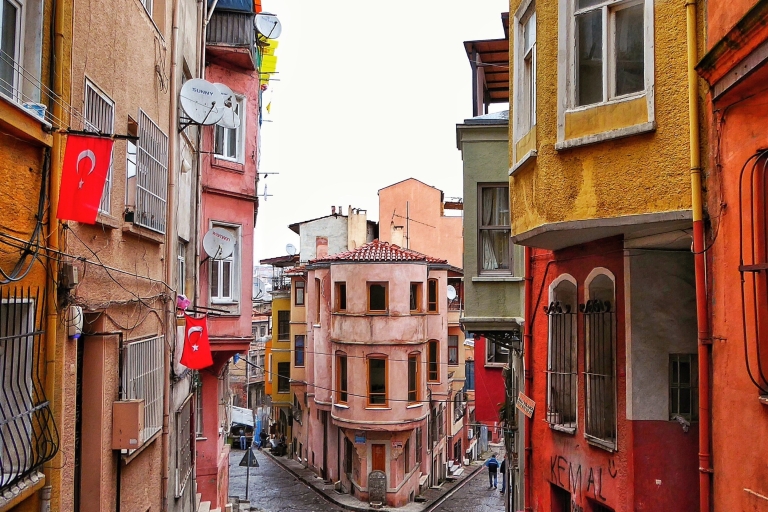 Istanbul: 3-stündiger Spaziergang durch das Viertel FenerIstanbul: Stadtrundgang durchs griechisch-orthodoxe Fener