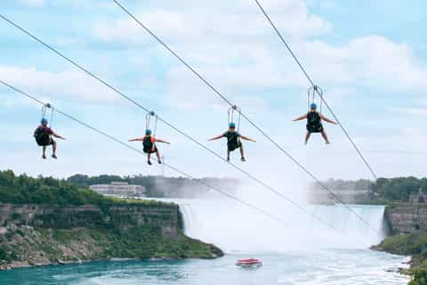 Niagara Falls, Canada: Zipline to The Falls