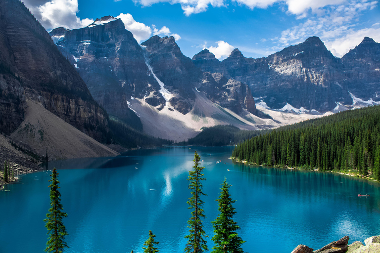 Excursion approfondie à Lake Louise et au PNY Yoho et excursion d'une journée au lac Moraine09:35 Prise en charge au Banff Aspen Lodge