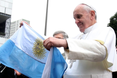 Het leven van paus Franciscus in privétour in Buenos Aires