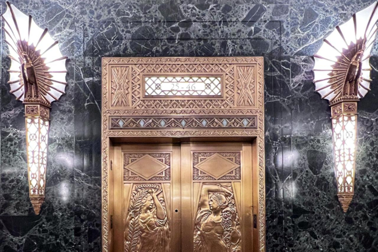 Chicago: Art Deco Madness Walking Tour