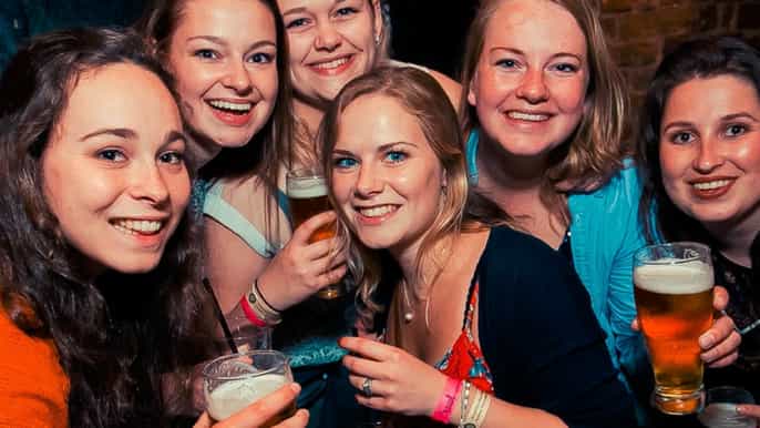 warsaw boat party with unlimited drinksvip club entrance