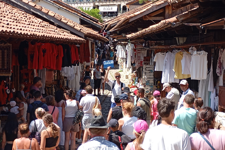 From Tirana: Kruja, Skanderbeg Museum & Sarisalltik Tour