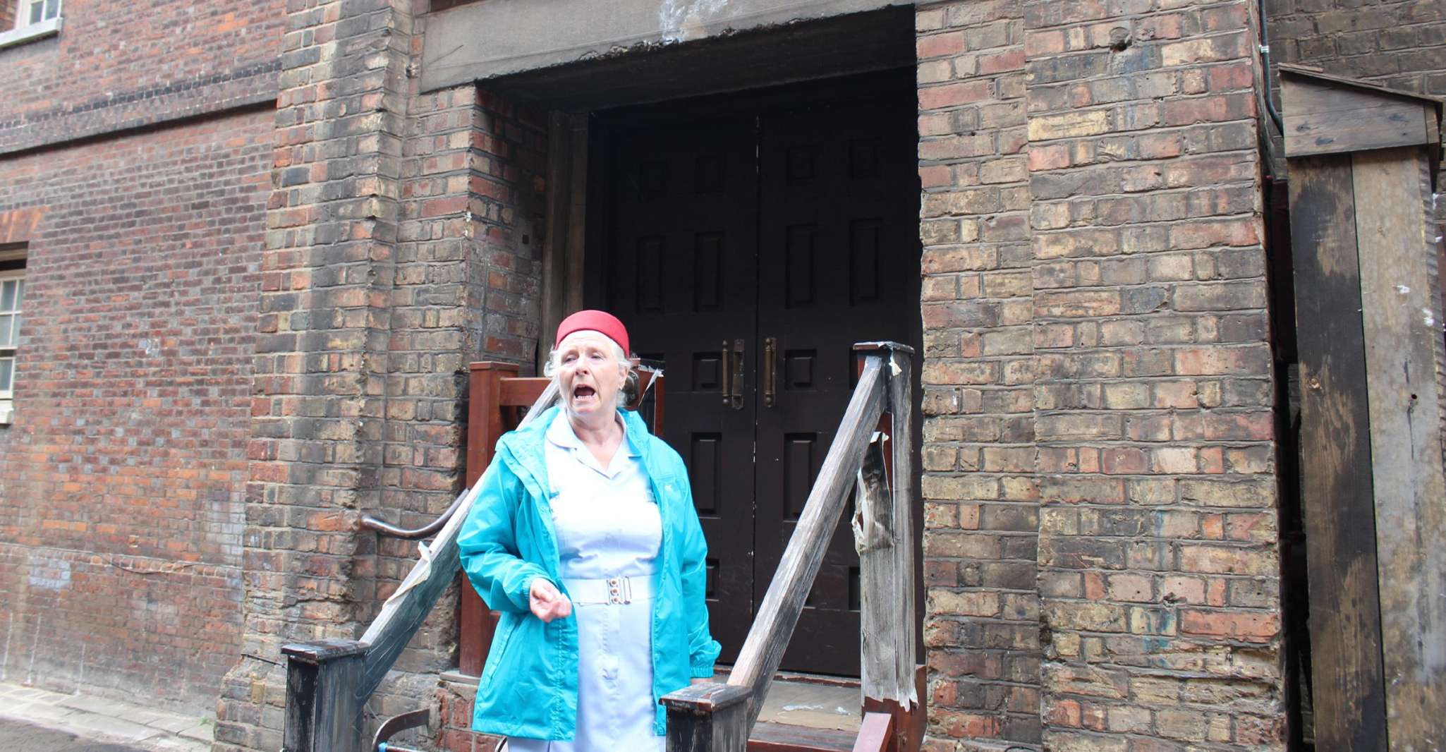 Chatham Historic Dockyard, Call the Midwife Tour - Housity