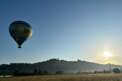 Hot air balloon ride in Arcos de la Frontera (Cádiz) Hot air balloon ride in Arcos de la Frontera