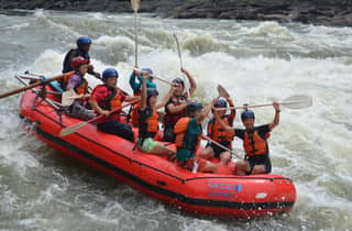 Victoriafälle: Wildwasser-Rafting auf dem Sambesi-Fluss