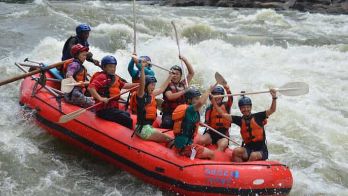 victoria falls zambezi river white water rafting experience