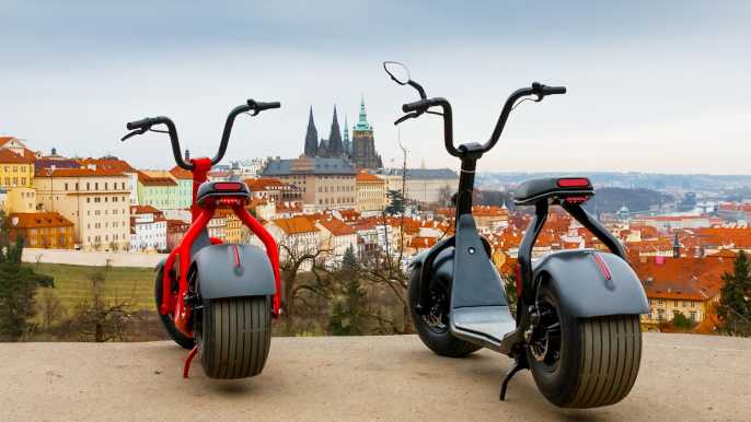 Praga: tour guiado en bicicleta eléctrica de rueda ancha