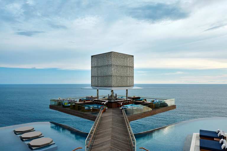 Uluwatu: tour dei bar sulla spiaggia e sulla scogliera