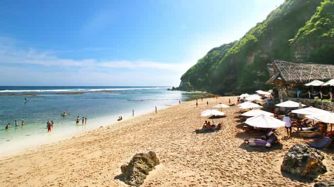 uluwatu beach club and cliffside private bar hopping tour