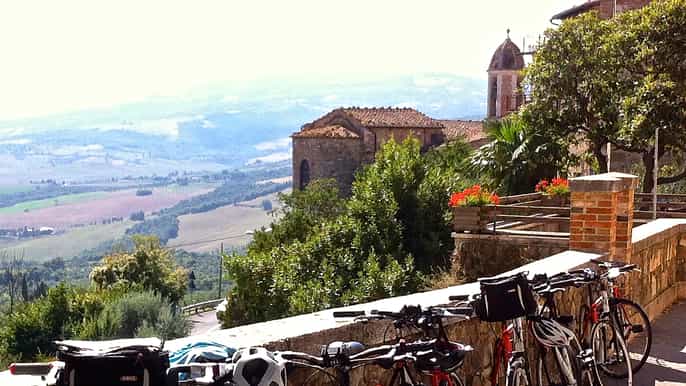 chianti classic wine region guided bike tour