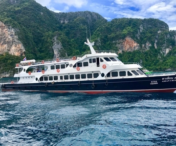 Phuket: One-Way Ferry Transfer to/from Koh Phi Phi