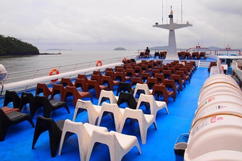 Transfer tussen Phuket en Phi Phi per veerbootEnkele reis: alleen veerbootticket Koh Phi Phi naar Phuket