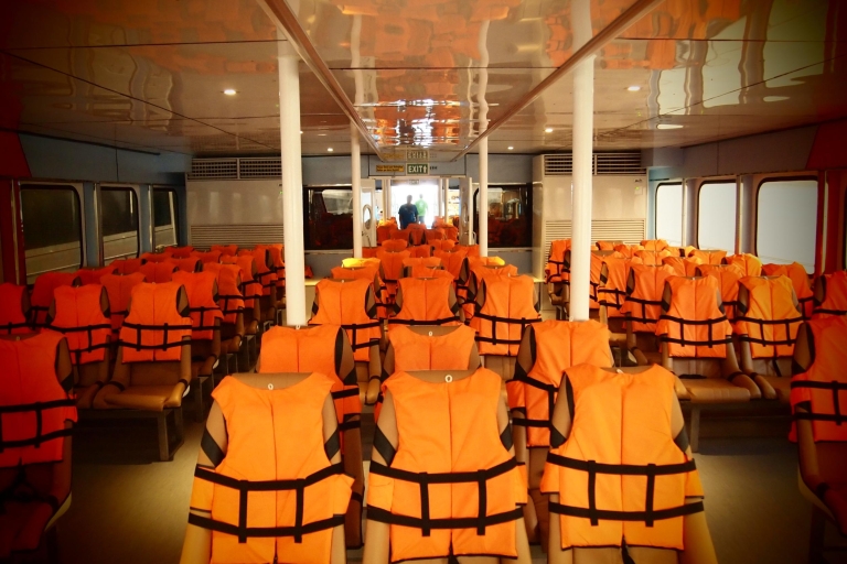 Traslado en ferry entre Phuket y Phi PhiViaje de ida: ticket de ferry de Koh Phi Phi a Phuket