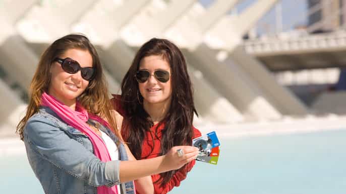 Valencia: 24, 48, or 72-Hour Valencia Tourist Card