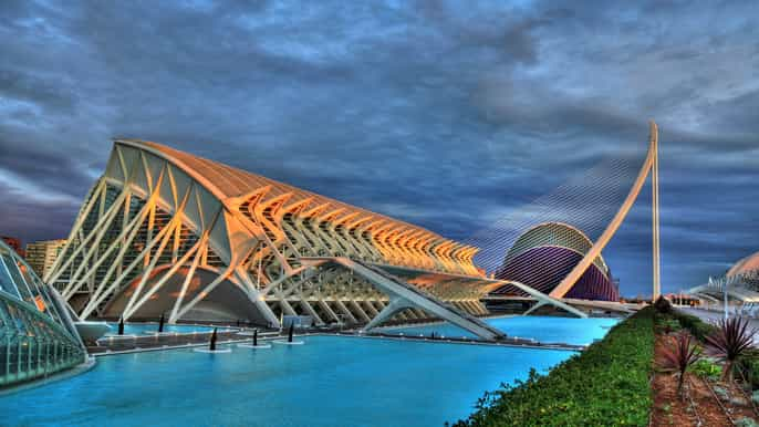 Valencia: 24, 48, or 72-Hour Valencia Tourist Card