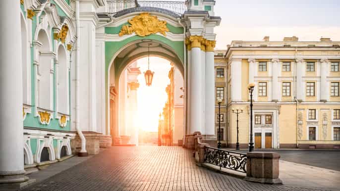 st. petersburg hermitage museum guided tour