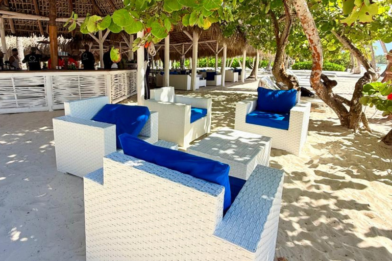Punta Cana: Saona Island Paradise Catamaran Sightseeing Tour with Lunch and Drinks Punta Cana: Macao Beach and Local Dominican Experience