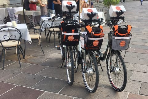 Lake Como: Electric Bike Tour