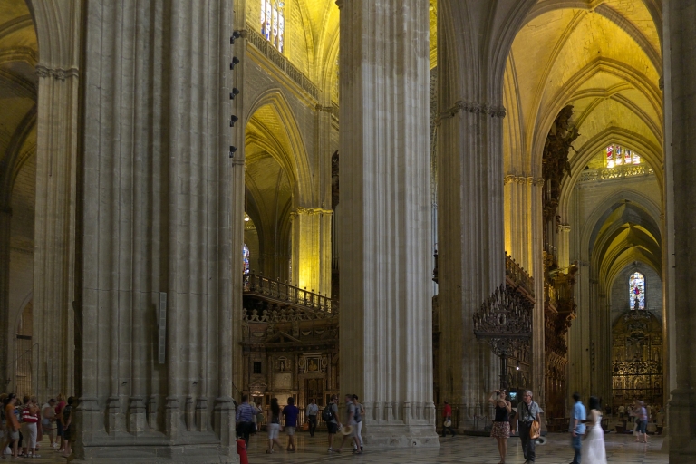 Tour guiado catedral de Sevilla y la Giralda con ticketsTour en francés
