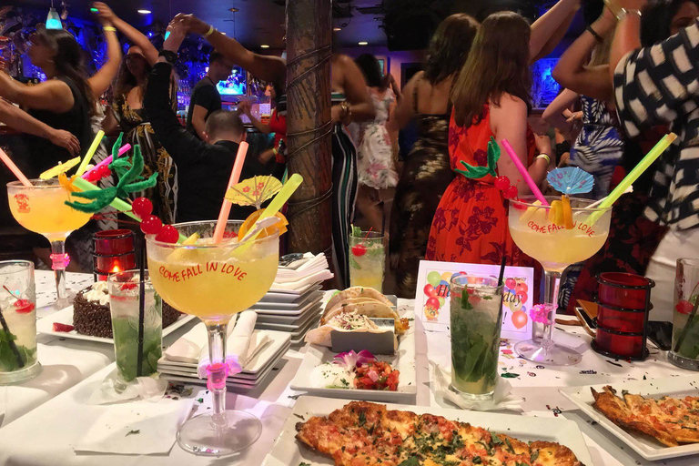 South Beach: bebe mojitos, come y baila salsa