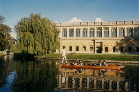 Cambridge: University Alumni Tour with King's College Option Private Prospective Student Tour