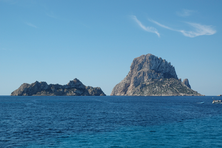 IBIZA: Es Vedrá guied CruisePick–up in Ibiza, Santa Eulalia &amp; San Antonio