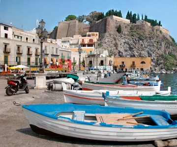 Desde Taormina: Excursión a las Eolias en minicrucero por Lipari y Vulcano