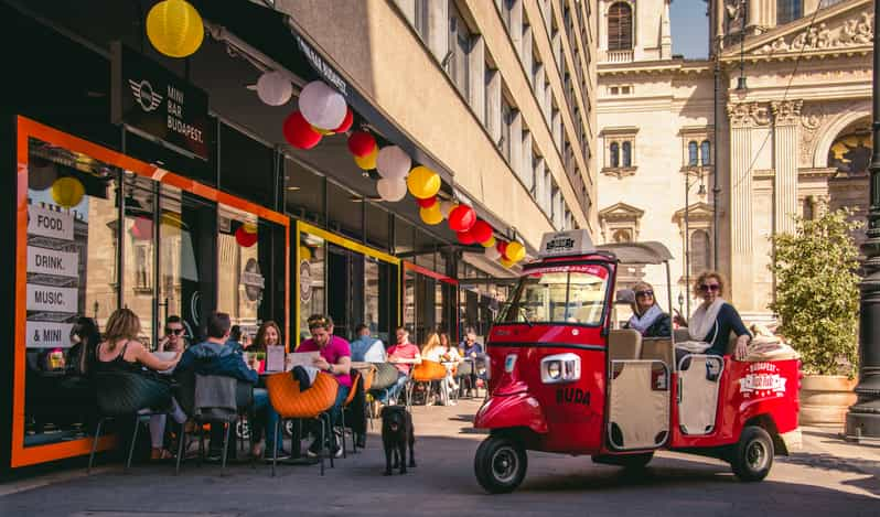 budapest tuk tuk city tour