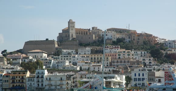 Ibiza: Full-Day Island Tour with a Hippy Market Visit