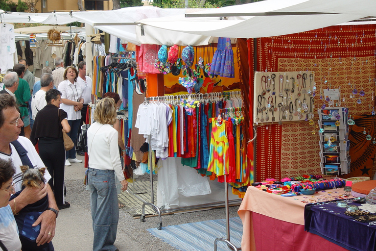 Ibiza: Mercadillo Hippie Las Dalias nocturno